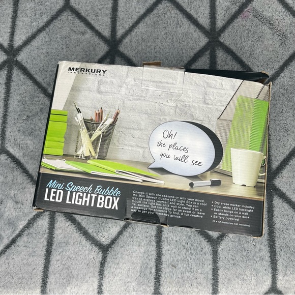 Dryerase Mini Speech Bubble LED Lightbox NWT B1 - Picture 2 of 4